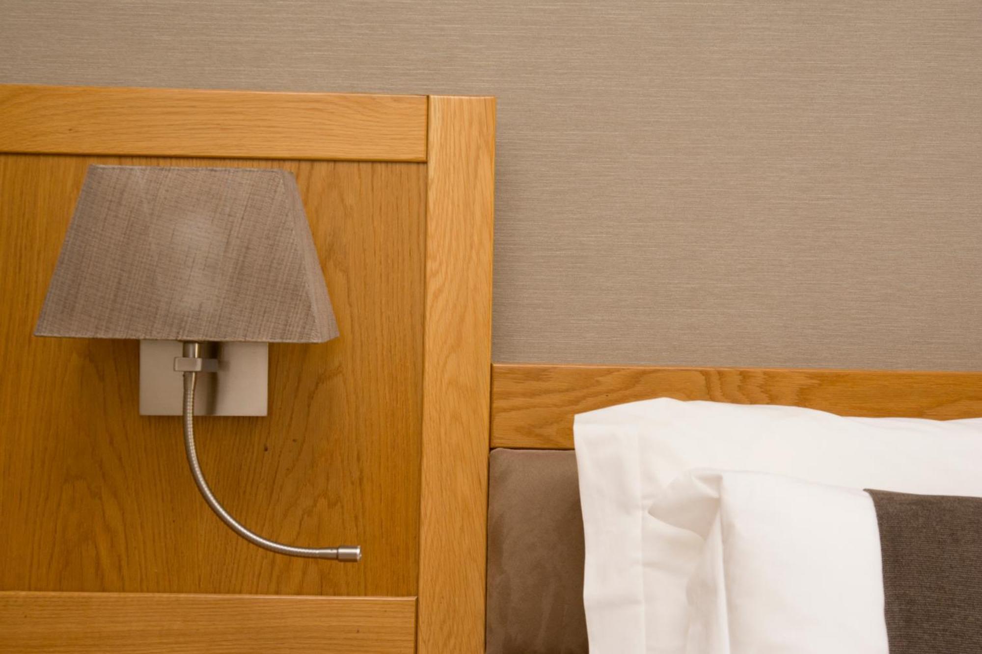Hotel Rainha D. Amelia, Arts & Leisure Castelo Branco  Room photo